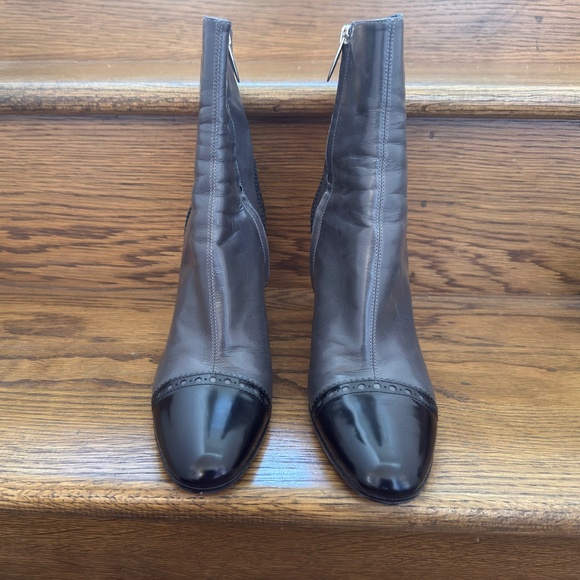 Sergio Rossi Bootie Gray and Black 9 - Picture 2 of 12